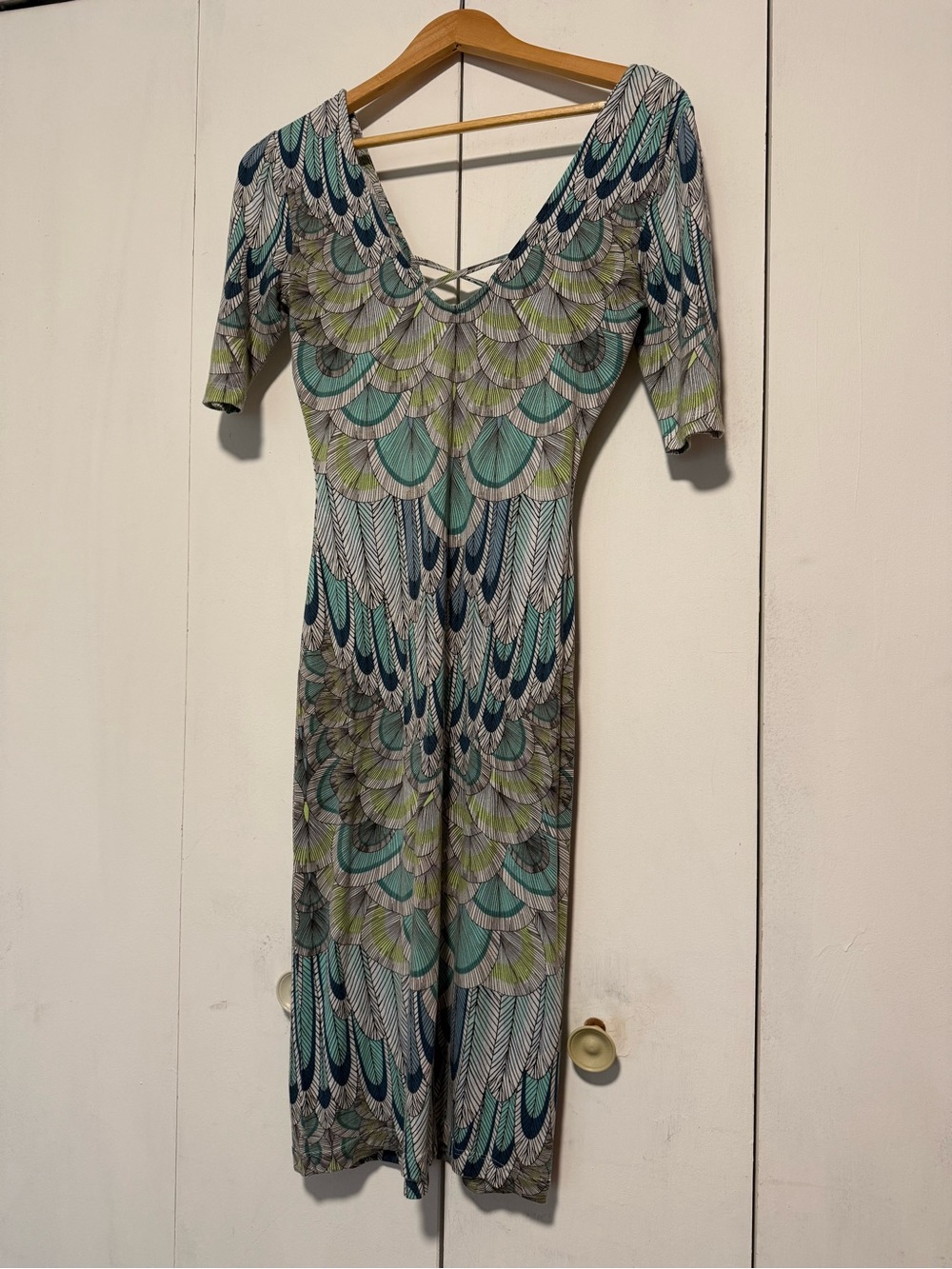 Feather Pattern V-Neck Swim Cover Up